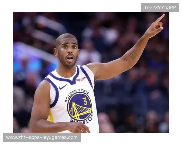 保罗指挥全队节奏,勇士攻守步调明显改善